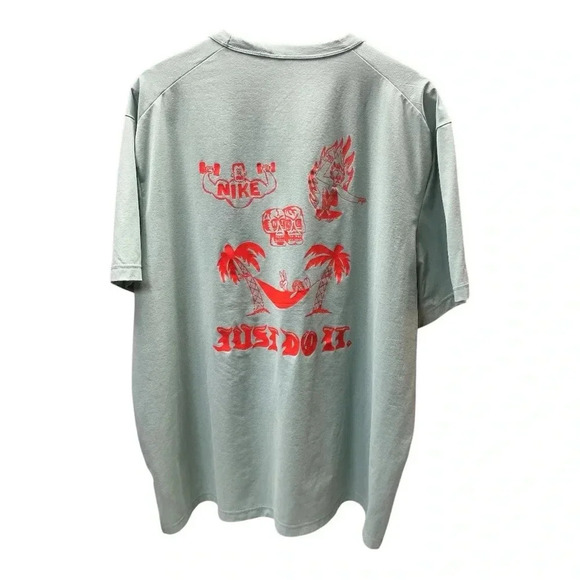 NIKE Dry Fit Tshirt - Picture 4 of 7